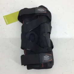 Used Shock DR ULTRA KNEE SUPPORT W HINGES-MD Medical Knee Braces