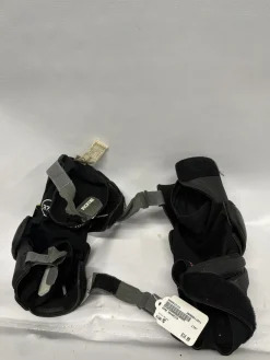 Used Skateboard Kneepads Black MD
