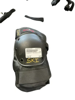 Used Skateboard Kneepads Black LG