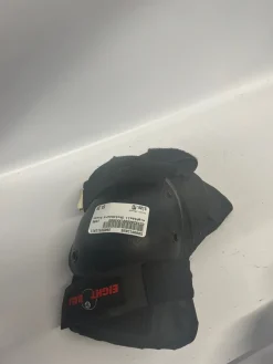 Used Skateboard Kneepads Black MD