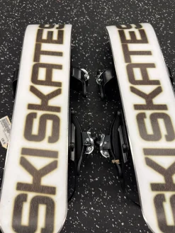 Used SKISKATES 44CM Mens Board/Bindings White 135 cm