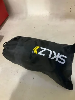 Used SKLZ SPEED CHUTE Track & Field Accessory