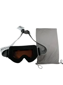 Used Smith Snow Goggles Adult White