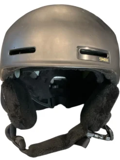 Used Smith Snowsport Helmet Adult None SM