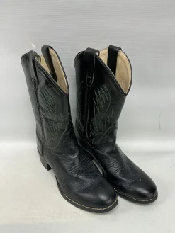 Used Snow/Hunt/Hike Boots Y