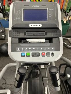 Used Spirit XE295 Programmable Elliptical