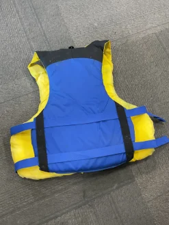 Used STOHLQUIST PFD Adult PFD Yellow XS