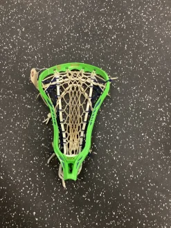 Used STX CRUX 600 10 DEGREE Womens Lacrosse Head Green