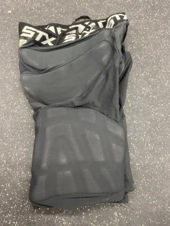 Used STX NEW DELUXE GOAL LAX Goalie Pant M Black LG