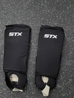 Used STX SHIN GUARDS FH Shin Guards Black 12"