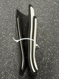 Used STX SHINS FH Shin Guards White 11"
