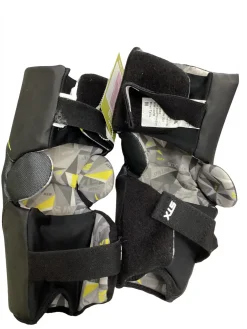 Used STX STALLION 200 Lacrosse Arm Pads/Guards Black MD