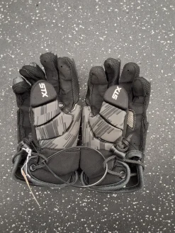 Used STX STALLION 75 Lacrosse Gloves Junior Black MD
