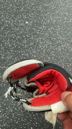 Used STX STINGER Lacrosse Gloves Junior Black 6