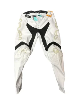 Used SVN Adult Bottom White SM