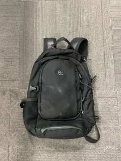 Used Swiss Gear Medium Equipment Bag