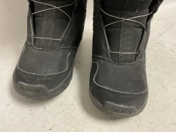 Used ThirtyTwo KIDS BOA Boys Snowboard Boots Black Junior 02