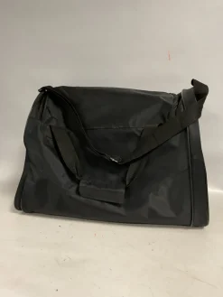 Used Title Boxing Accessory