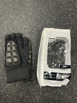 Used TK TOTAL 2.1 8" Field Hockey Gloves
