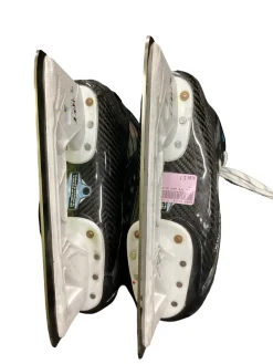Used True TF9 Senior Goalie Skate Senior 7