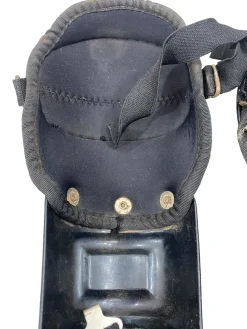 Used UMPIRE LEG GUARDS Umpire Leg Guards