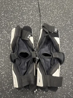 Used Under Armour ARM GUARD Lacrosse Arm Pads/Guards Black LG
