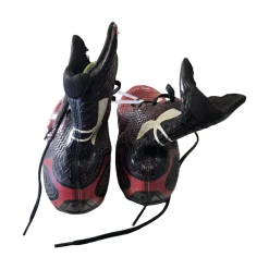 Used Under Armour CLUTCH FIT SZ8.5 Adult FB Cleats Red Senior 8.5