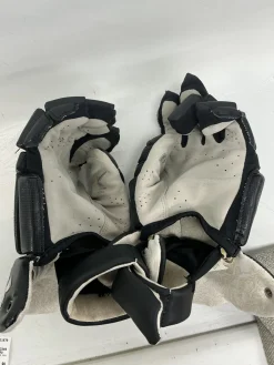 Used Under Armour COMMAND PRO Lacrosse Gloves Mens Black 13 1/2"