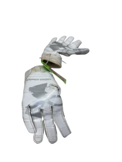 Used Under Armour F8 Adult Football Gloves White SM