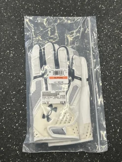 Used Under Armour PADDED GLOVES FB Gloves White 3X