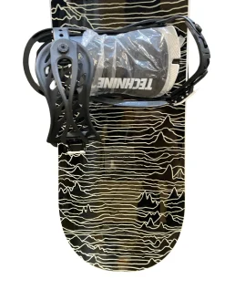 Used Under Armour TECHNINE Mens Board/Bindings Black 158 cm