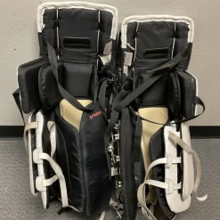 Used Vaughn VISION 9400 Goalie Leg Pads Senior White And Black 34