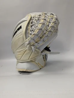 Used Vaughn VISION PRO RETURN GLOVE Senior Goalie Catcher White And Gold