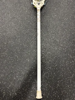 Used Warrior EVO 5 W/ ECD CARBON 2.0 JR STICK Jr Atk/Mid Complete Stick White 37