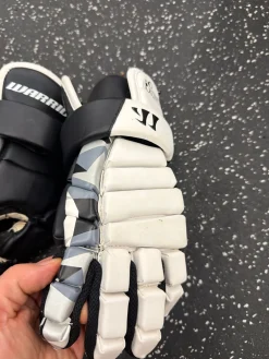 Used Warrior LOCKDOWN LAX Goalie Gloves Y Black 10