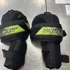 Used Warrior RITUAL X4 E+ KNEE PADS JR Goalie Accessory