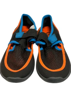 Used Water Shoes Y None Youth 12.5