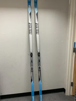Used Whitewoods TRACKER Mens XC Ski/Binding Royal Blue And Chrome 205 cm
