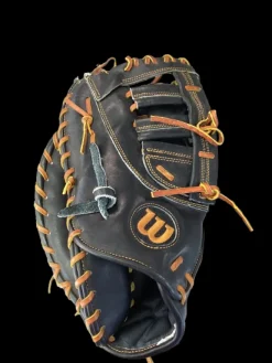 Used Wilson 1613 BB/SB First Base LH Throw Black 12 1/4