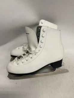 Used WinnWell FIGURE WomensFigure Skate White Senior 5