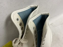 Used Women's Figure Skates White Senior 8