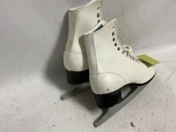 Used Women's Figure Skates White Senior 8