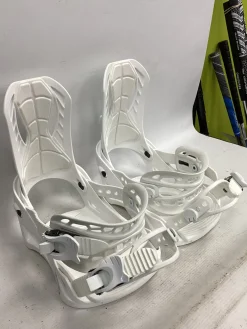 Used WSD BINDINGS Mens Binding Only White SM