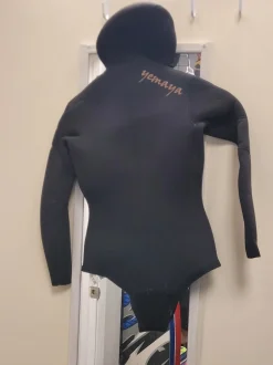 Used XS Wetsuit Jackets