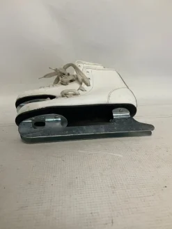 Used XTREME LIMITS Double Runner Skate White Youth 13.0